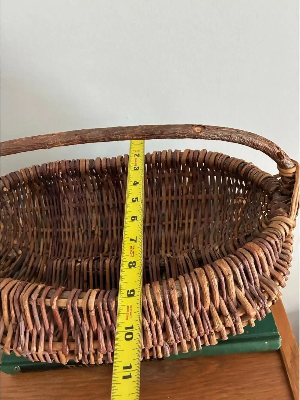 Vintage Handwoven Buttocks Basket – Primitive Rib Willow Gathering Basket